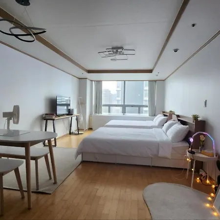 Posh_Hongdae Aparthotel